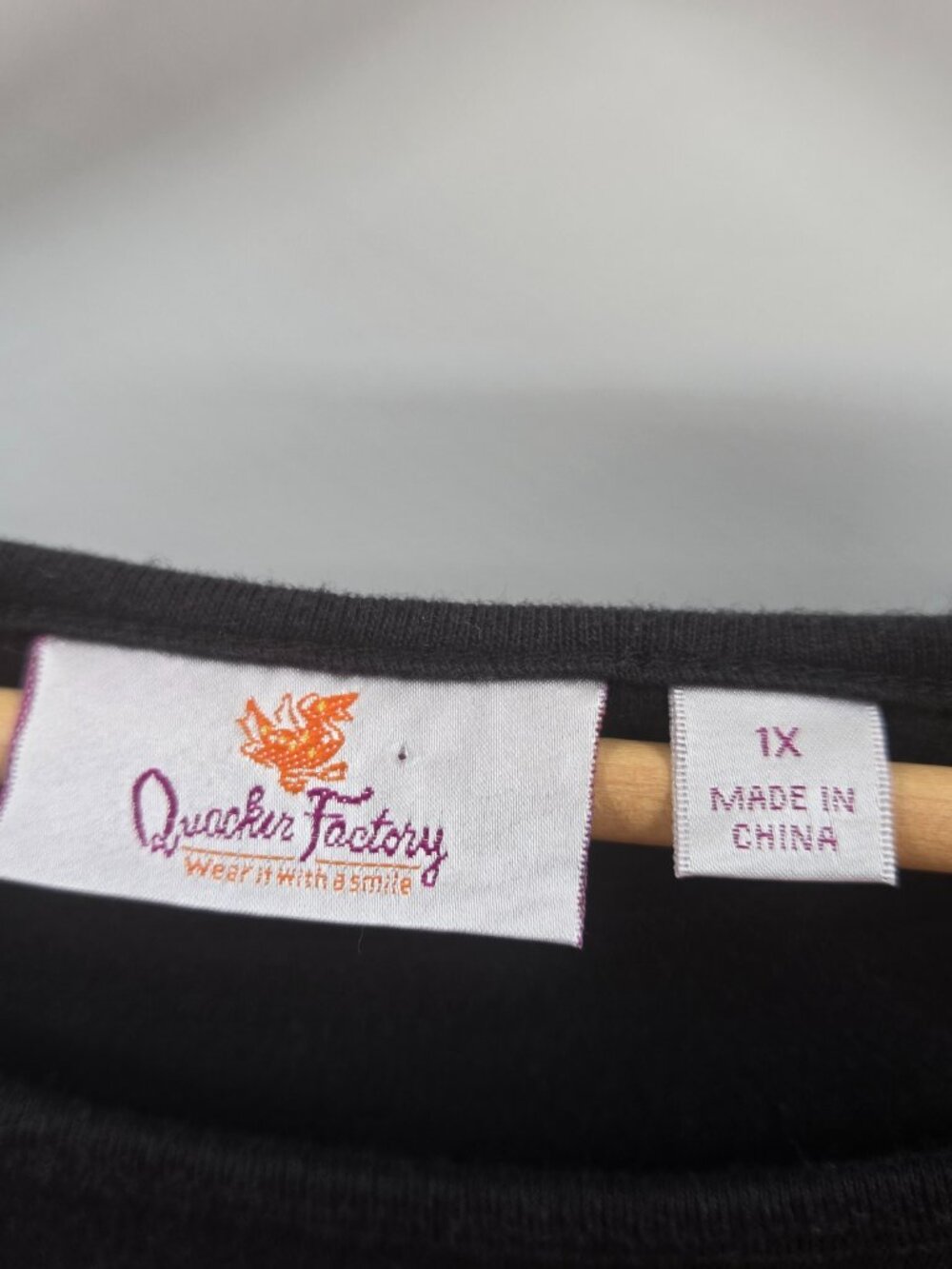 Quacker Factory Black Beaded Christmas Trees 100% Cotton 3/4th Sleeved Top 1x - Picture 4 of 11